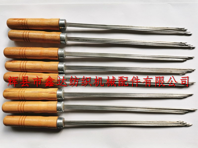 Four heald piercing hooks of wooden handle