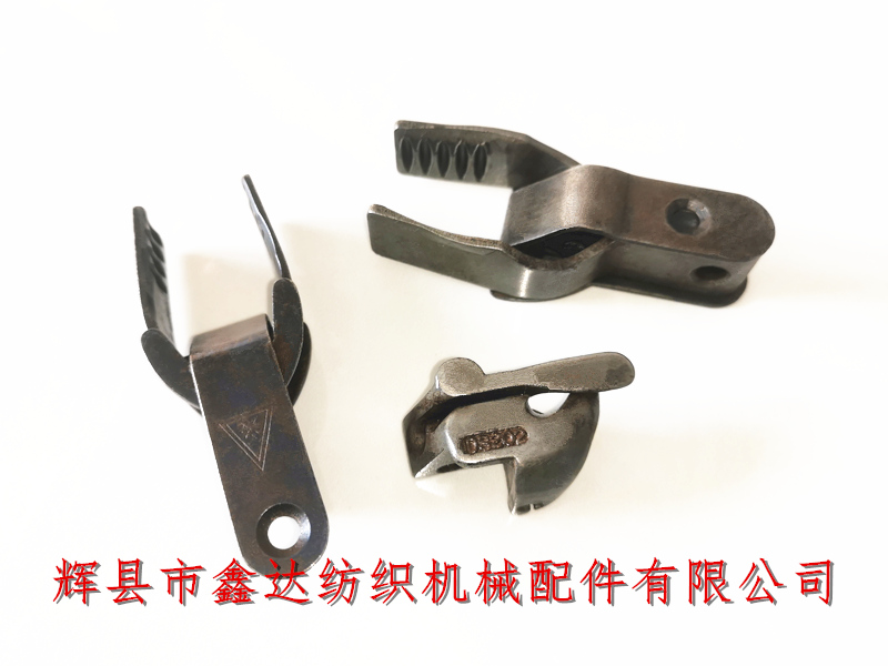 Iron clamp for textile hardware equipment